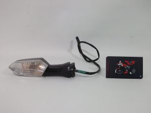 INTERMITENTE TRASERO IZQUIERDO
 YAMAHA YZF125R 2008/13